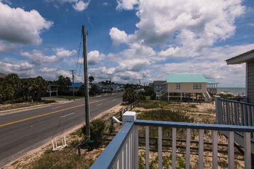 Sea Breeze - image 11