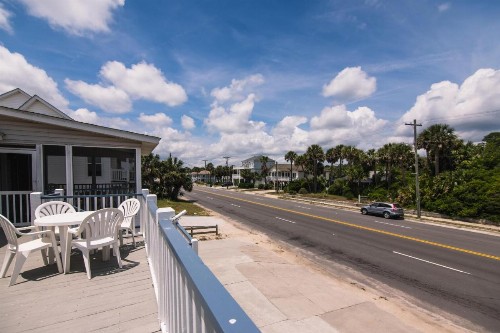 Sea Breeze - image 19
