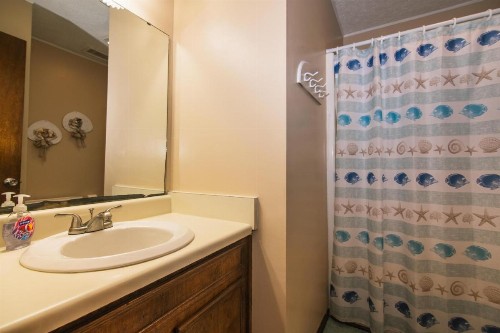 Sea Breeze - image 20