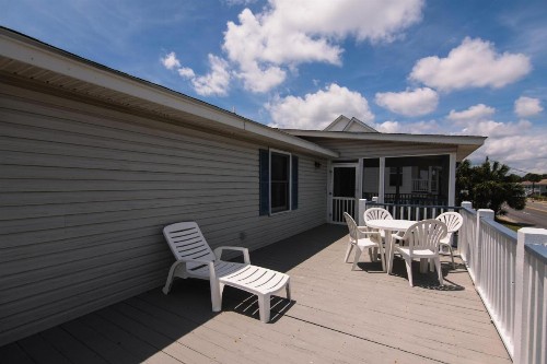 Sea Breeze - image 6
