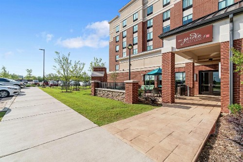 Hilton Garden Inn Edmond/Oklahoma City North - image 26