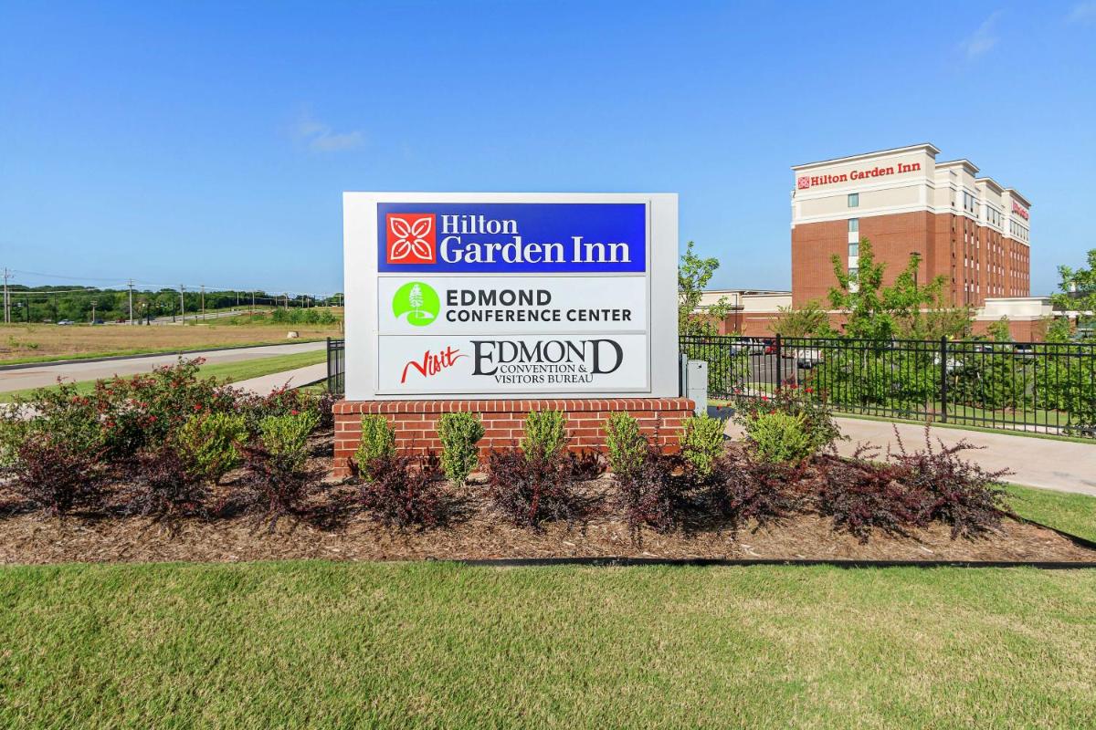 Hilton Garden Inn Edmond/Oklahoma City North - image 3