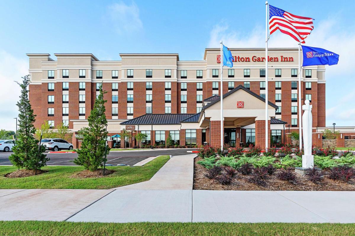 Hilton Garden Inn Edmond/Oklahoma City North - image 5