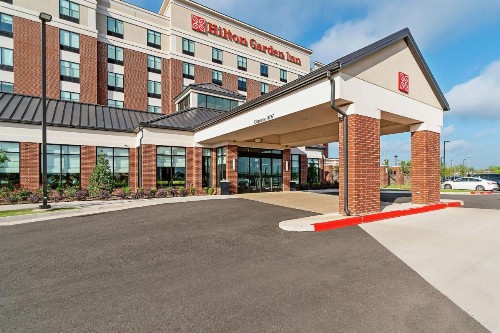 Hilton Garden Inn Edmond/Oklahoma City North - image 7
