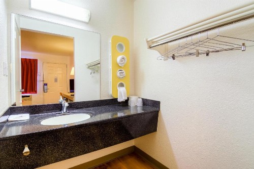 Motel 6-El Cajon CA - San Diego - image 34