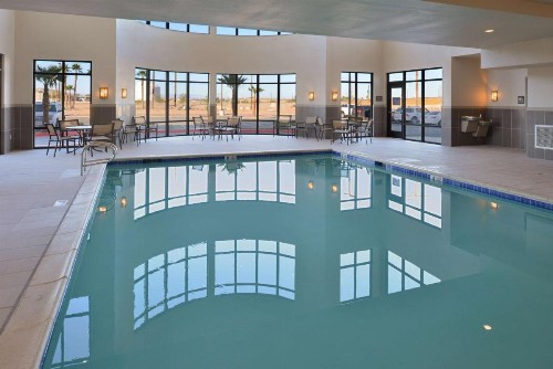 Hampton Inn El Centro - image 11