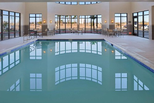 Hampton Inn El Centro - image 12