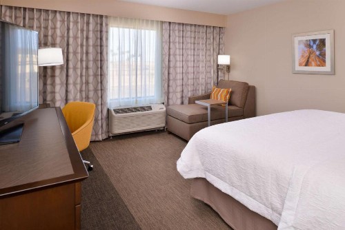 Hampton Inn El Centro - image 22