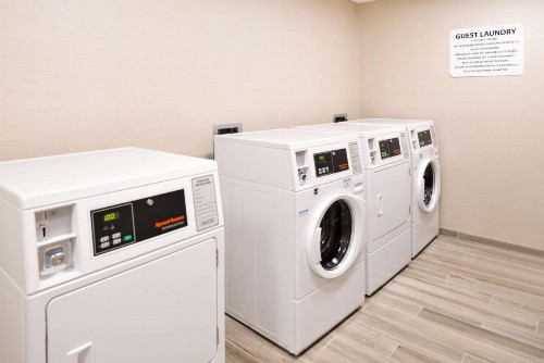 Hampton Inn El Centro - image 33
