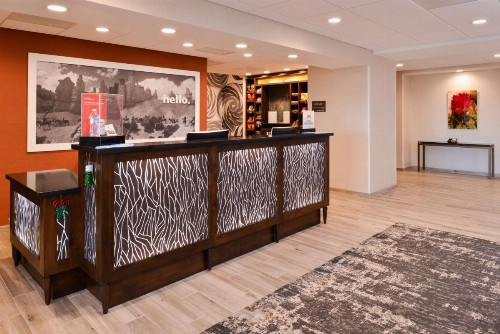 Hampton Inn El Centro - image 8