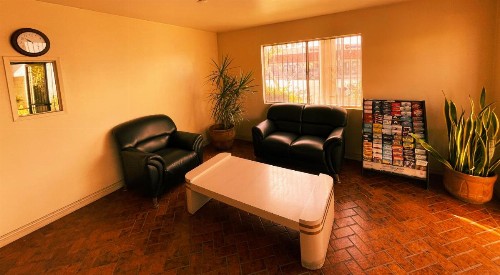 New Star Inn - image 4
