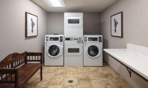 Hampton Inn & Suites El Paso-Airport - image 48
