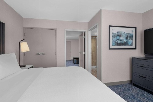 Embassy Suites by Hilton El Paso - image 14