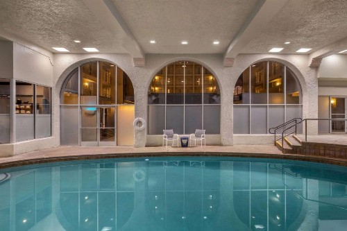 Embassy Suites by Hilton El Paso - image 26