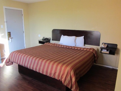 El Paso Inn TX - Airport - image 3