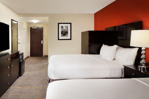 DoubleTree by Hilton El Paso Downtown - image 22