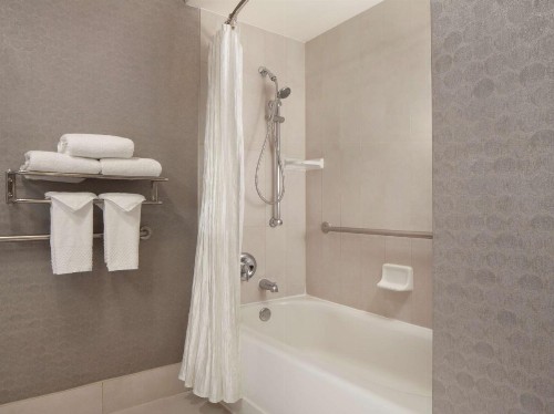 DoubleTree by Hilton El Paso Downtown - image 41