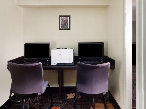 DoubleTree by Hilton El Paso Downtown - image 42