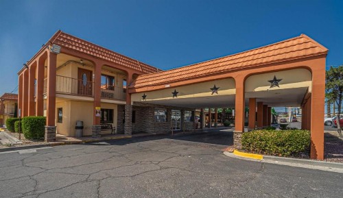 Super 8 by Wyndham El Paso Airport - image 15