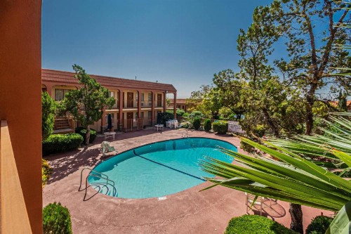 Super 8 by Wyndham El Paso Airport - image 25