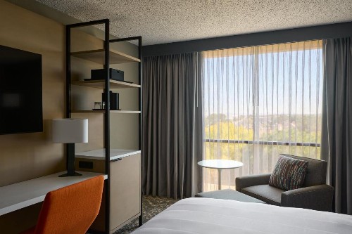 Marriott El Paso - image 14
