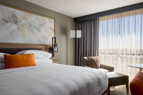 Marriott El Paso - image 27