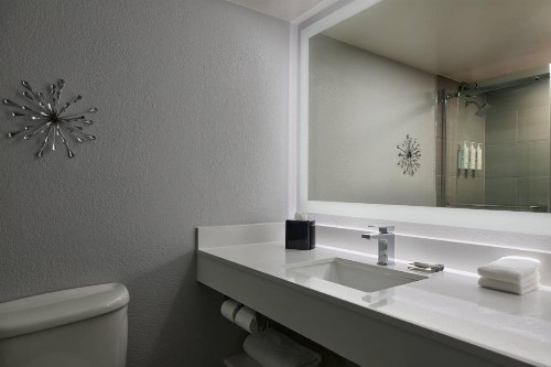 Marriott El Paso - image 35
