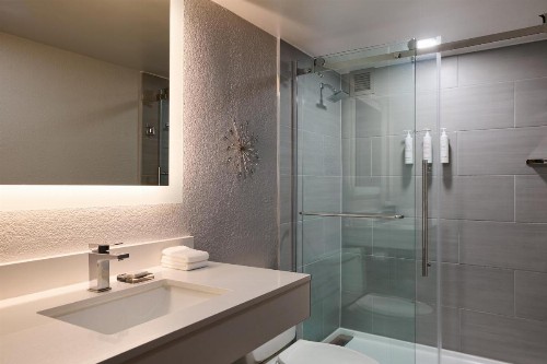 Marriott El Paso - image 8