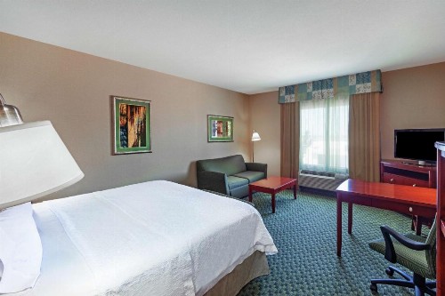 Hampton Inn & Suites El Paso West - image 24