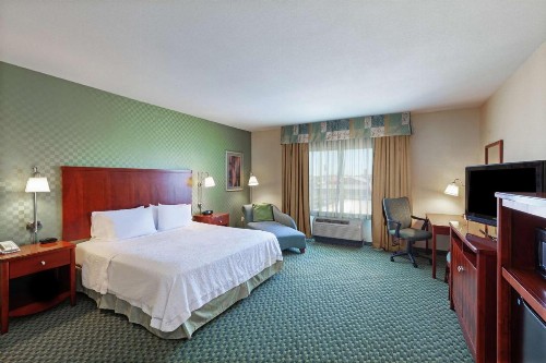 Hampton Inn & Suites El Paso West - image 28