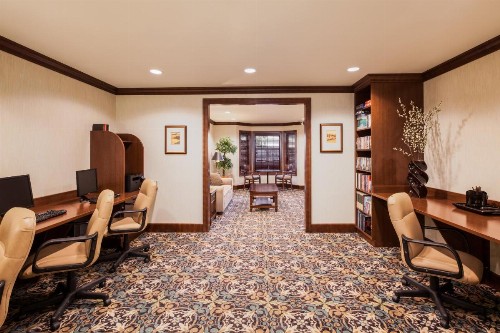 Staybridge Suites El Paso Airport an IHG Hotel - image 15
