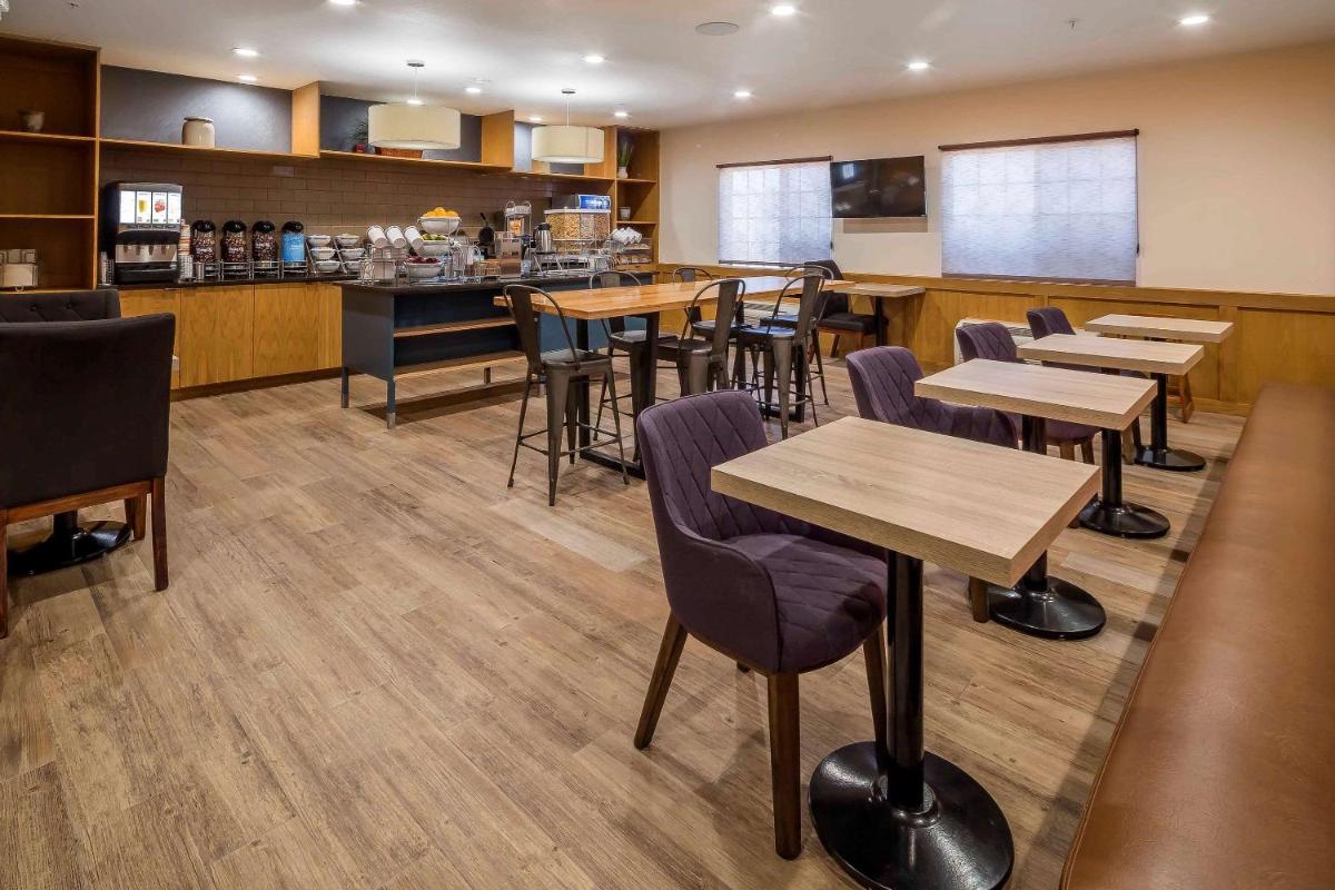 Comfort Suites El Paso Airport - image 6