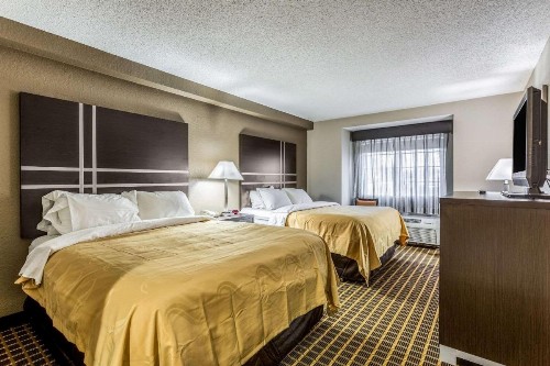 Quality Inn & Suites El Paso I-10 - image 3