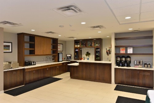 Hawthorn Suites by Wyndham El Paso - image 27