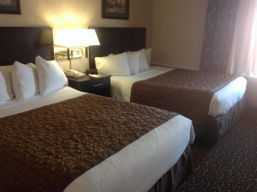 Hawthorn Suites by Wyndham El Paso - image 29