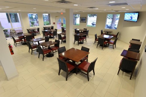 Hawthorn Suites by Wyndham El Paso - image 5