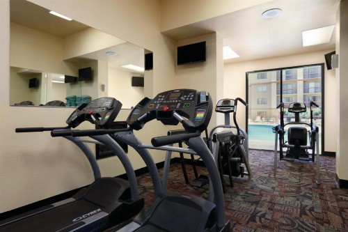 Wyndham El Paso Airport and Water Park - image 41