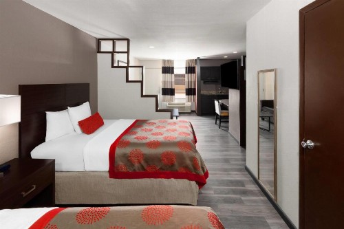 Ramada by Wyndham El Paso - image 12