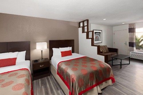 Ramada by Wyndham El Paso - image 17