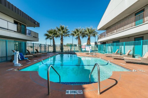 Ramada by Wyndham El Paso - image 26