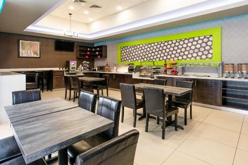 Ramada by Wyndham El Paso - image 34
