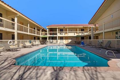 La Quinta Inn by Wyndham El Paso East Lomaland - image 9