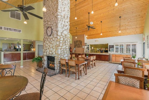 Chase Suite El Paso - image 21
