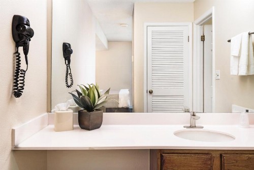 Chase Suite El Paso - image 26