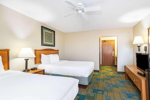 La Quinta by Wyndham El Paso East - image 6