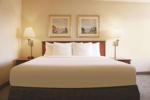 La Quinta by Wyndham El Paso West Bartlett - image 16