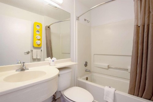 Motel 6-El Paso TX - Southeast - image 16