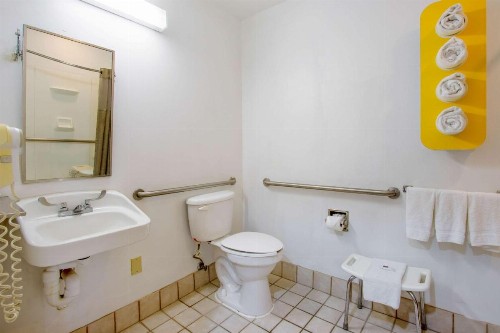 Motel 6-El Paso TX - Southeast - image 17