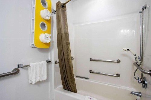Motel 6-El Paso TX - Southeast - image 19