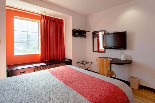 Motel 6-El Paso TX - Southeast - image 6